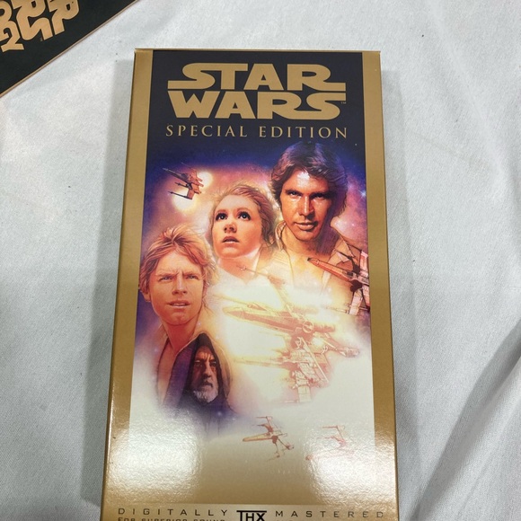 Vintage Star Wars Trilogy Special Gold Edition 1997 Vhs Box Set Factory Sealed - Picture 11 of 11